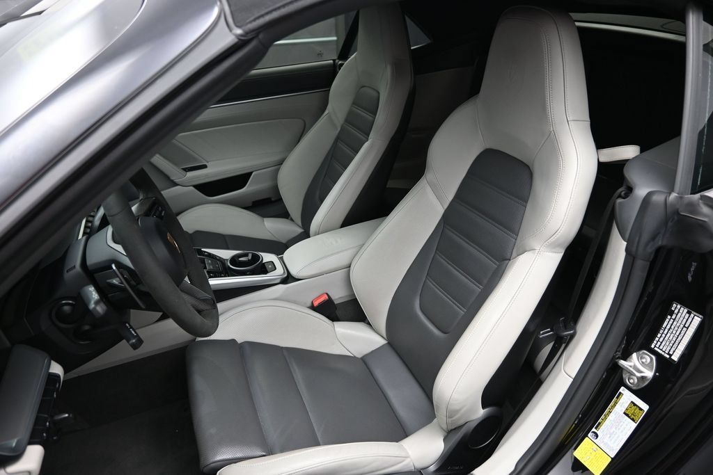 Certified 2022 Porsche 911 Turbo S AWD/4WD image 7