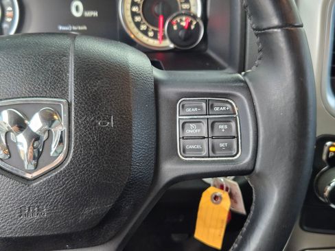 Used 2018 RAM 1500 Lone Star image 23