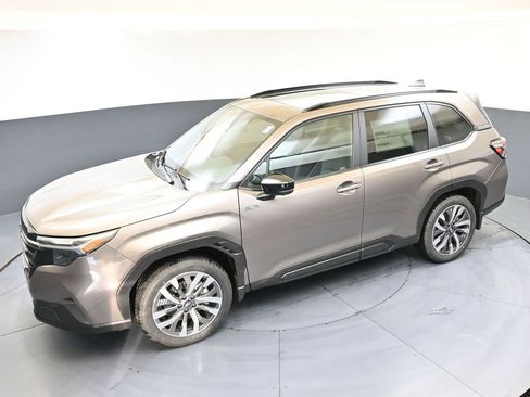 New 2025 Subaru Forester Touring image 36