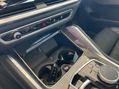 Used 2024 BMW X6 M60i w/ Climate Comfort Package image 53