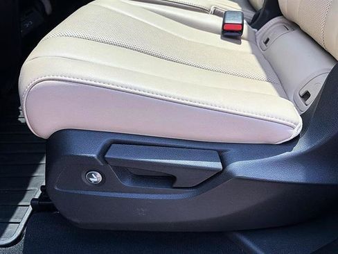 Used 2022 Acura MDX FWD w/ Technology Package image 39