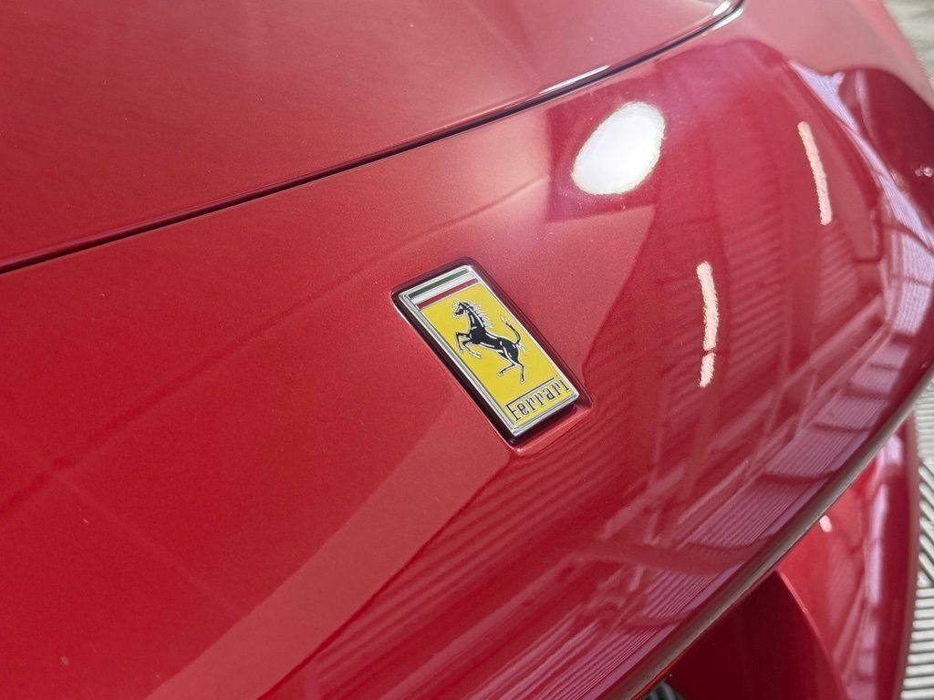 Used 2022 Ferrari 296 GTB RWD image 8