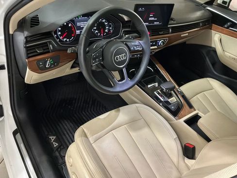 Used 2023 Audi A4 2.0T Premium w/ Convenience Package image 17