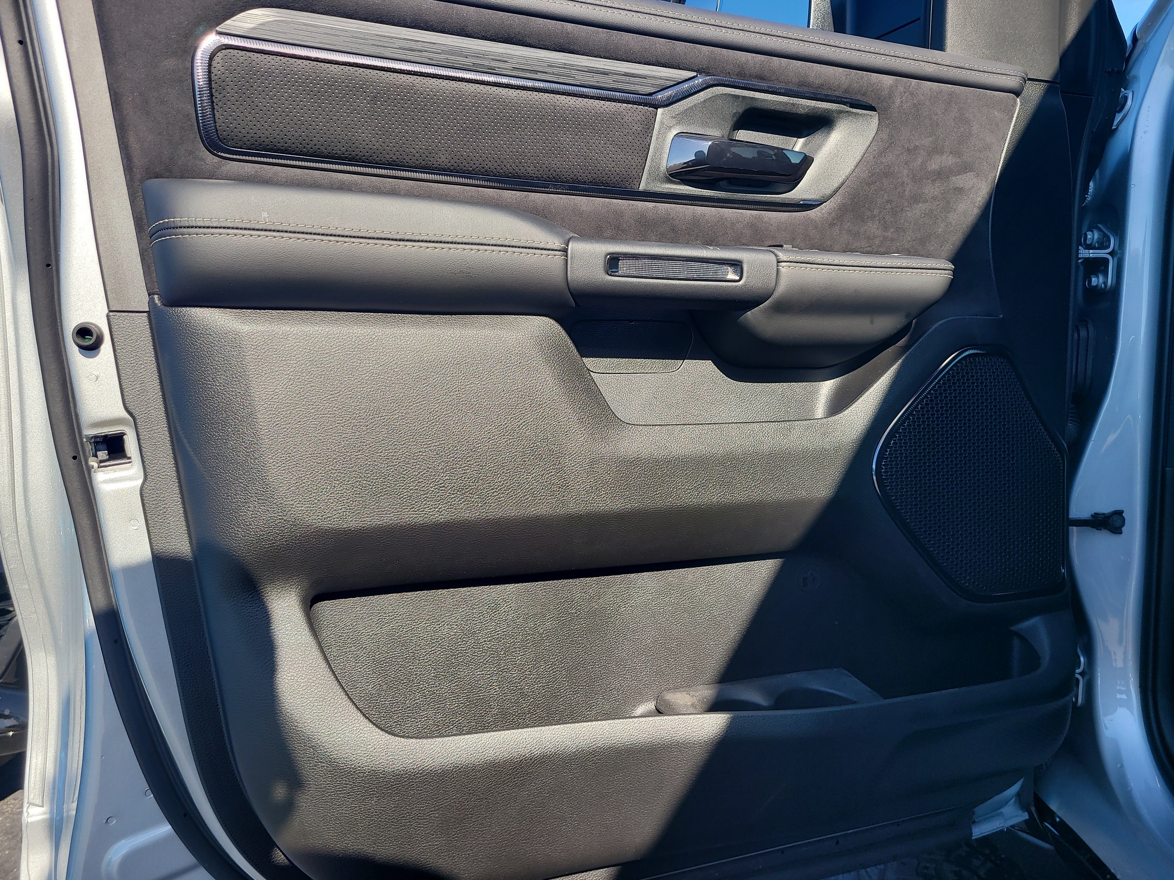 New 2026 RAM 1500 RHO AWD/4WD image 14