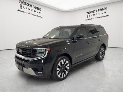 Used 2025 Ford Expedition Platinum w/ Driver's Package