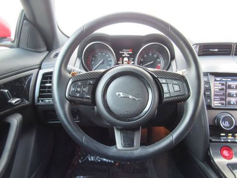 Used 2014 Jaguar F-TYPE S image 3