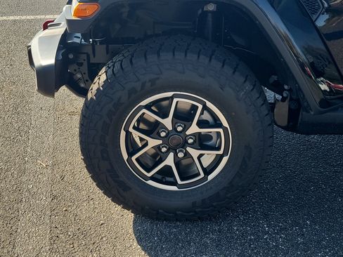 New 2026 Jeep Gladiator Rubicon AWD/4WD image 4