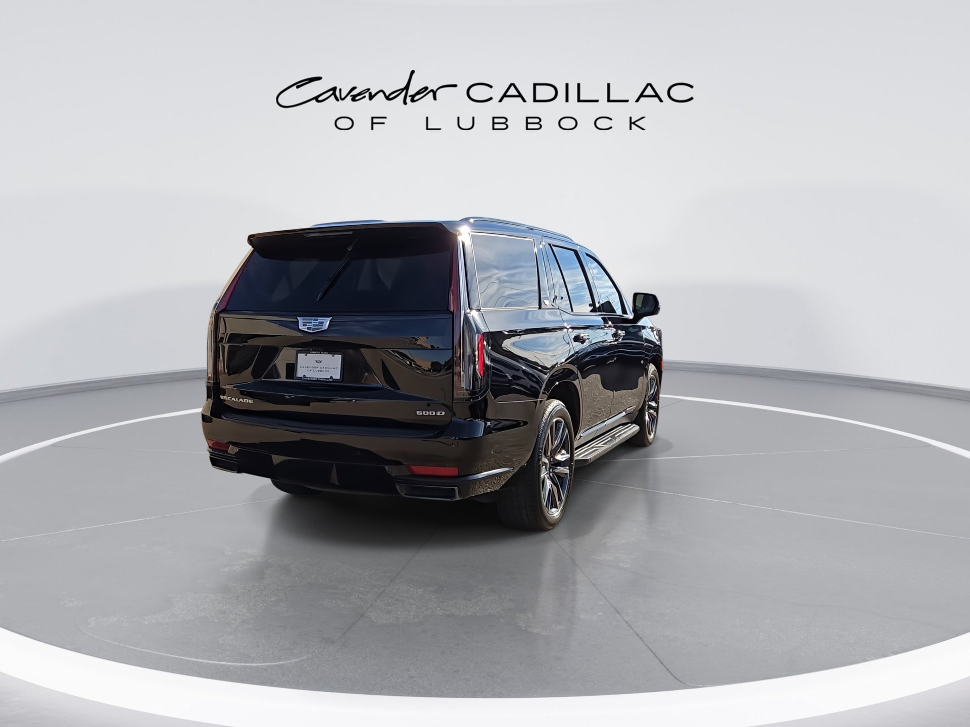 Used 2024 Cadillac Escalade Sport Platinum w/ LPO, Floor Liner Package AWD/4WD image 8