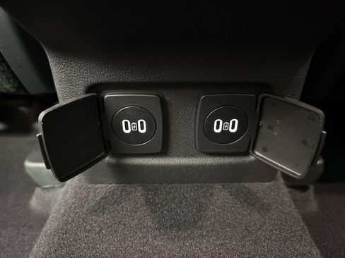 New 2026 Lincoln Corsair Premiere image 48