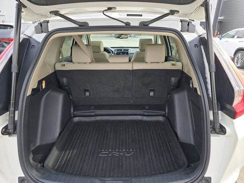 Used 2018 Honda CR-V Touring image 22