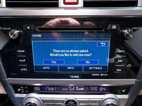 Used 2016 Subaru Outback 3.6R Limited image 21