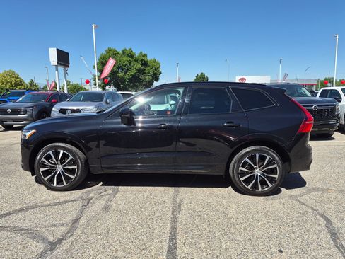 Used 2023 Volvo XC60 B5 Plus w/ Protection Package Premier AWD/4WD image 10