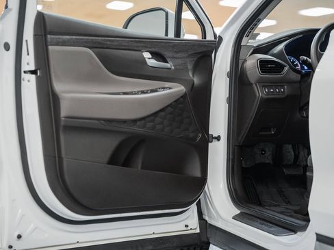 Used 2020 Hyundai Santa Fe SE image 38