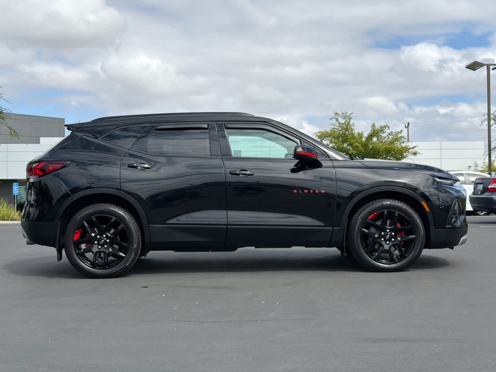 Used 2021 Chevrolet Blazer LT w/ Sound & Technology Package AWD/4WD image 6