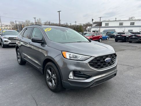 Used 2022 Ford Edge SEL w/ Sport Appearance Package image 21