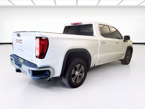 Used 2025 GMC Sierra 1500 SLT RWD image 4
