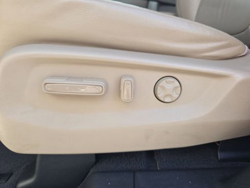 Used 2018 Honda Odyssey EX-L image 15