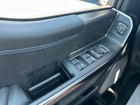 New 2025 Ford F150 Platinum w/ FX4 Off-Road Package image 15