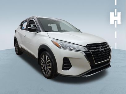 Used 2024 Nissan Kicks SV