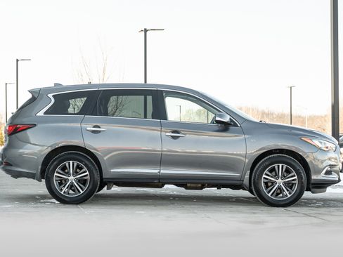 Used 2019 INFINITI QX60 Pure image 3