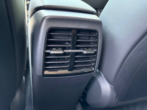 Certified 2025 Kia Niro EX w/ EX Cold Weather Package FWD image 22