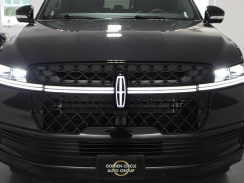 New 2027 Lincoln Navigator Reserve w/ Jet Appearance Package AWD/4WD image 62
