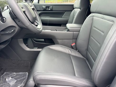 New 2026 Hyundai Santa Fe Calligraphy AWD/4WD image 13