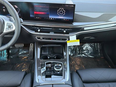 New 2026 BMW X5 M60i image 15