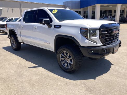 Certified 2025 GMC Sierra 1500 AT4X AWD/4WD image 3