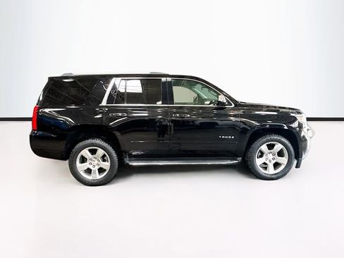 Used 2018 Chevrolet Tahoe Premier AWD/4WD image 5