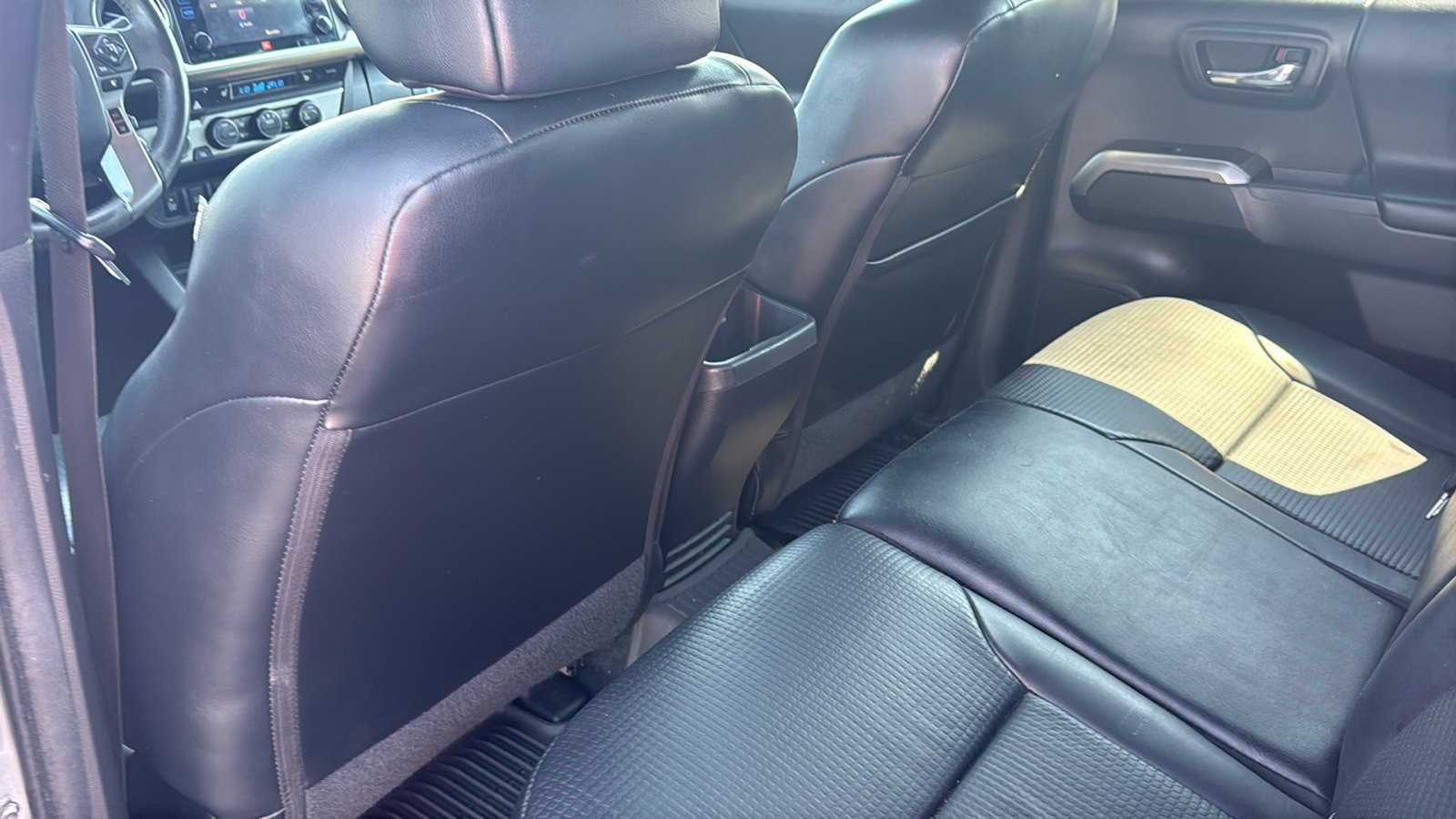 Used 2019 Toyota Tacoma Limited AWD/4WD image 21