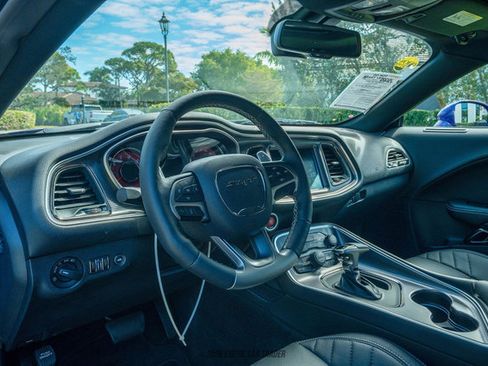 Used 2016 Dodge Challenger SRT Hellcat image 51