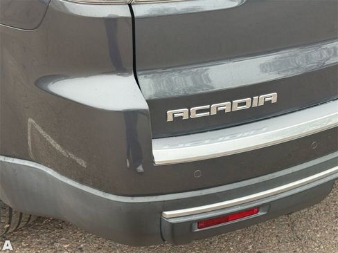 Used 2014 GMC Acadia SLT image 12