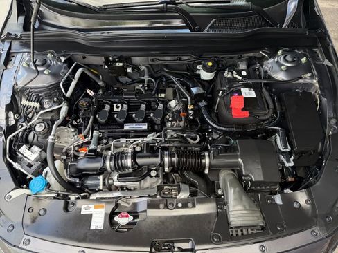 Used 2019 Honda Accord LX image 17