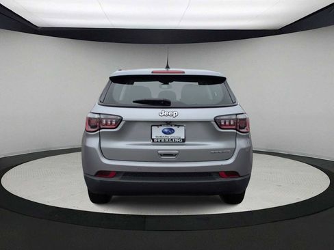 Used 2019 Jeep Compass Sport w/ Tech Group FWD image 7