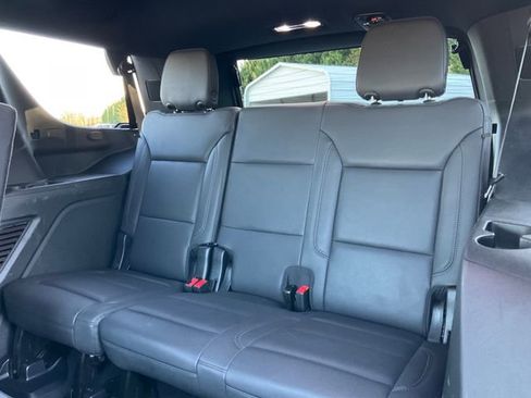 Used 2025 Chevrolet Tahoe LT image 16