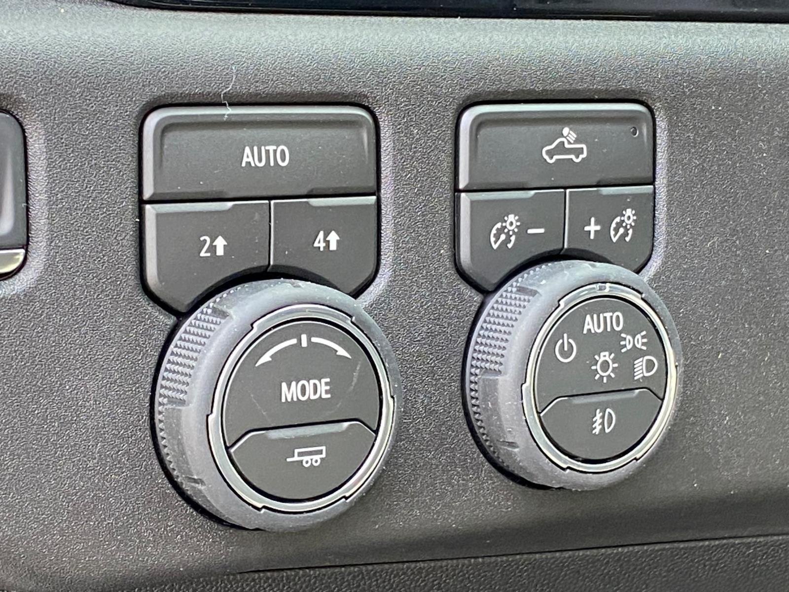 New 2026 Chevrolet Silverado 1500 RST w/ LPO, Dark Essentials Package AWD/4WD image 13