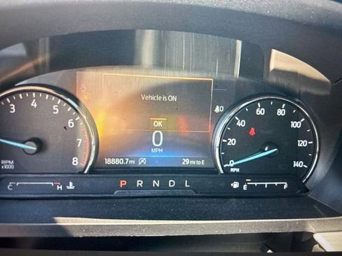 Used 2024 Ford Explorer XLT w/ Equipment Group 202A AWD/4WD image 12