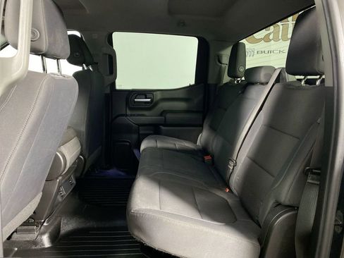 Used 2019 Chevrolet Silverado 1500 Custom w/ Custom Value Package image 21