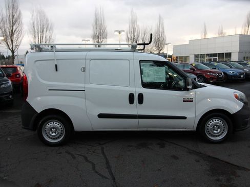 Used 2020 RAM ProMaster City Tradesman image 3