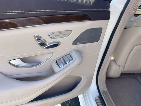 Used 2016 Mercedes-Benz S 550 4MATIC Sedan image 34