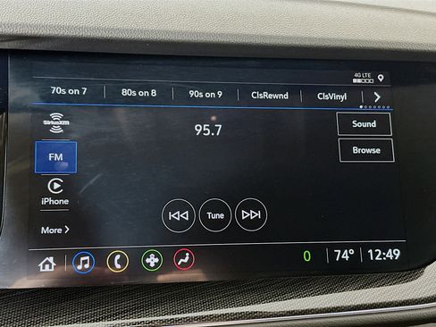 Used 2023 Buick Envision Essence AWD/4WD image 14