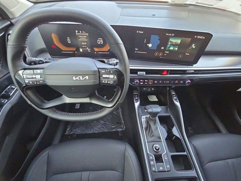 New 2026 Kia Sorento EX FWD image 33