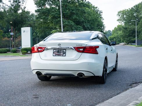 Used 2017 Nissan Maxima Platinum FWD image 6