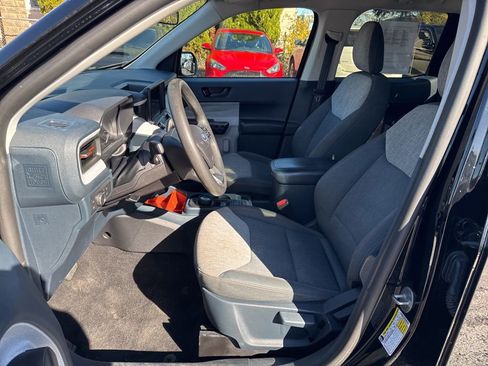 Used 2022 Ford Maverick XLT image 23