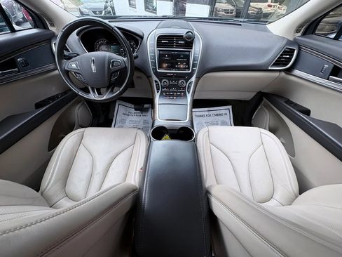 Used 2016 Lincoln MKX Reserve w/ Technology Package AWD/4WD image 24