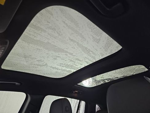 Used 2022 Mercedes-Benz GLB 250 4MATIC image 26