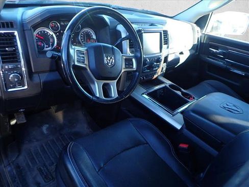 Used 2014 RAM 2500 Laramie w/ Convenience Group image 7