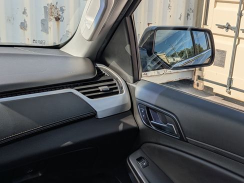 Used 2019 GMC Yukon SLE w/ SLE Value Package RWD image 19