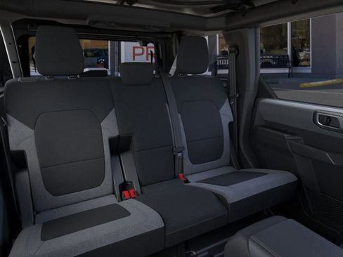 New 2025 Ford Bronco 4-Door image 12